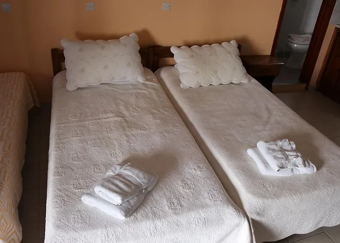 Angela Village * İlipsi